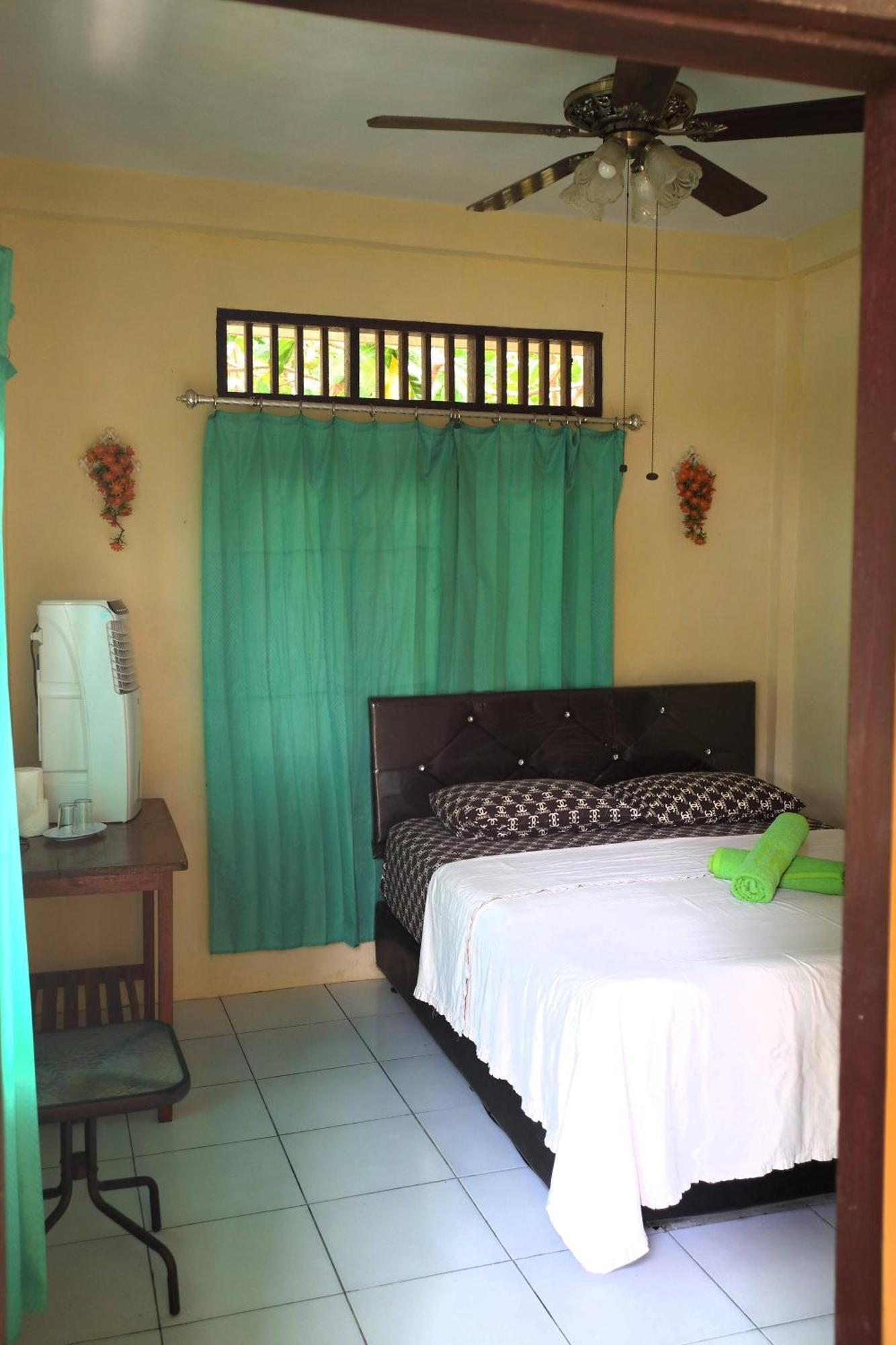 Bunaken Sea Garden Resort Luaran gambar